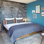 Fliegerdeich & Restaurant 4*