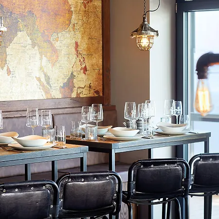 מלון Fliegerdeich & Restaurant 4*