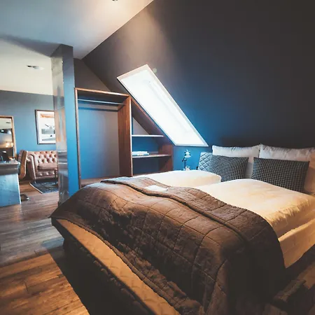 Fliegerdeich & Restaurant מלון ווילהלמסהאבן