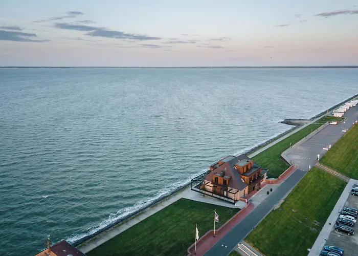 Fliegerdeich & Restaurant Hotel 4*